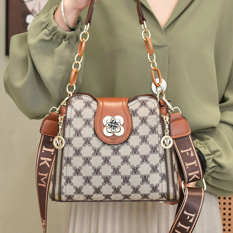 vintage baskılı mektup desenli - Crossbody Bag Women incelemesi ve fiyatı