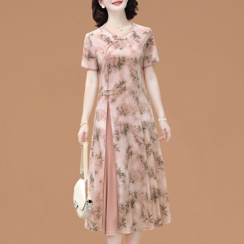 Orta Yaşlı ve Yaşlı Kadınlar İ - Women Fashion Over 60 incelemesi ve fiyatı